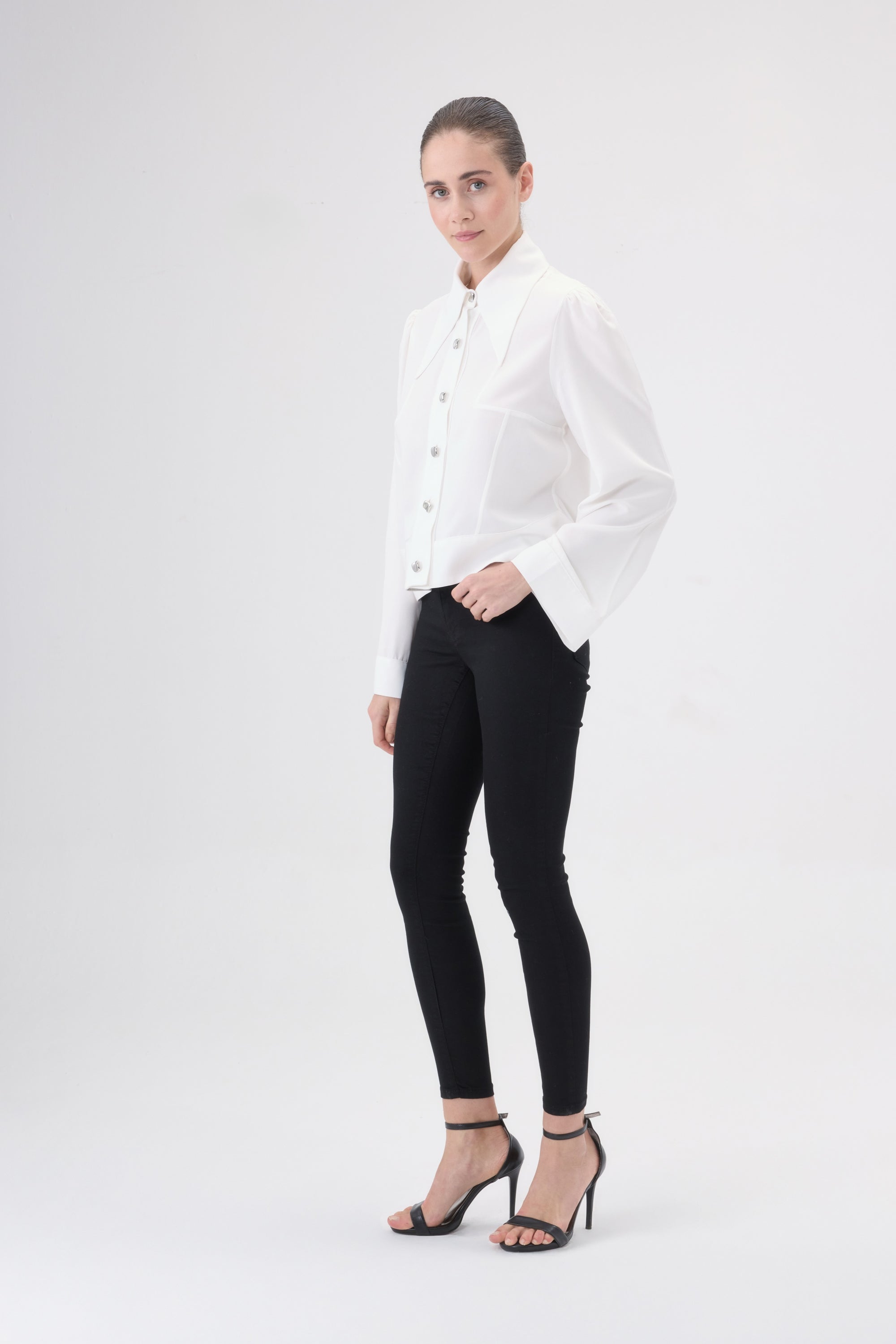 Erya Düğme Detaylı Gömlek