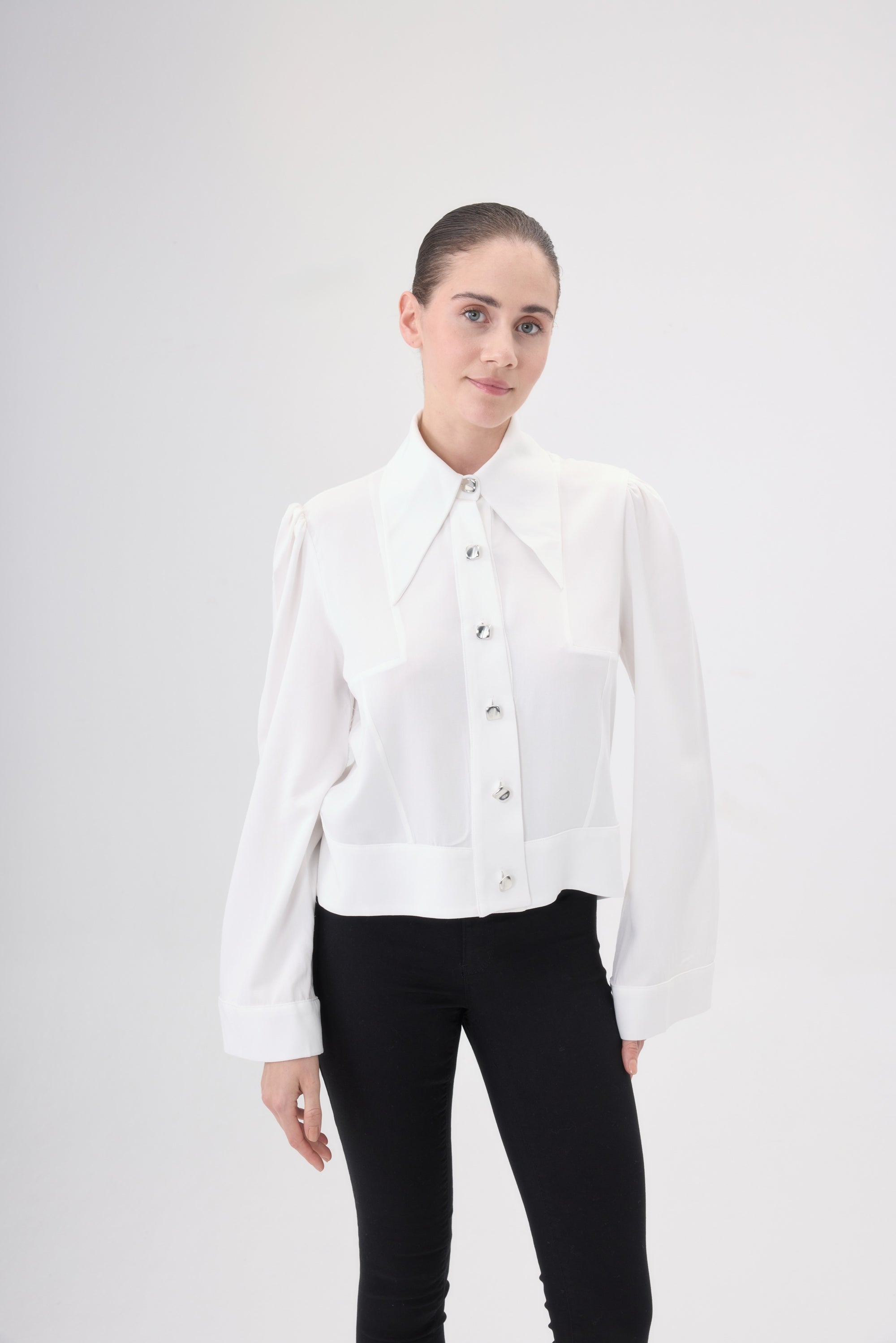 Erya Düğme Detaylı Gömlek